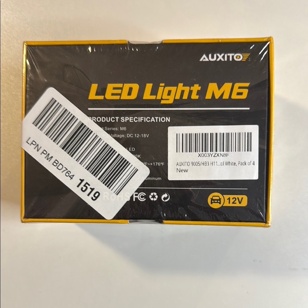 LED Light - Silver - Picture 2 of 3